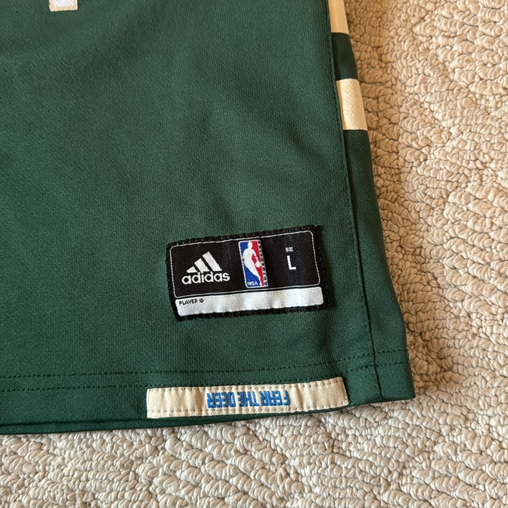 Adidas size large little kids Giannis Antetokounmpo green Milwaukee Bucks jersey - Picture 5 of 5
